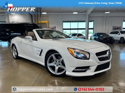 Used 2016 Mercedes-Benz SL 550 image 1