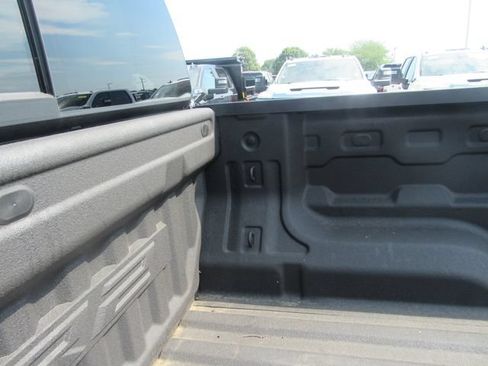 Certified 2024 Chevrolet Colorado ZR2 w/ Safety Package AWD/4WD image 31