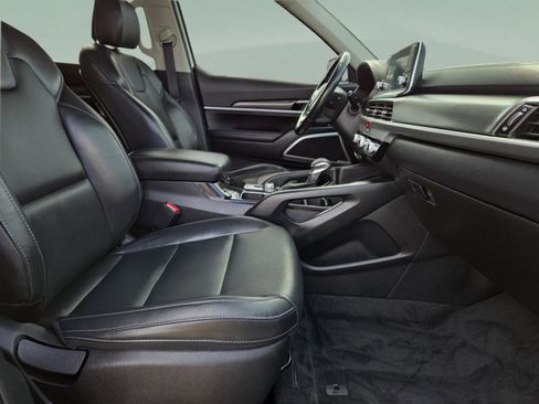 Used 2020 Kia Telluride LX image 38