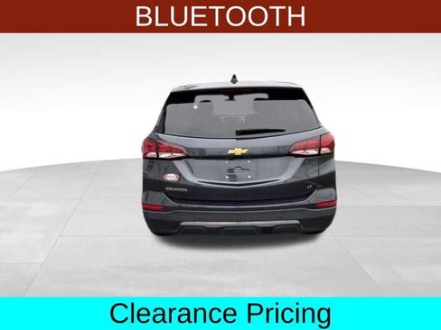 Used 2022 Chevrolet Equinox LT w/ Driver Convenience Package image 6
