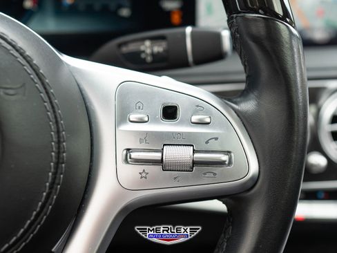 Used 2019 Mercedes-Benz S 560 4MATIC Sedan w/ Premium Package image 26