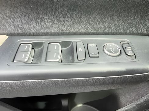 Used 2024 Honda CR-V EX-L image 25