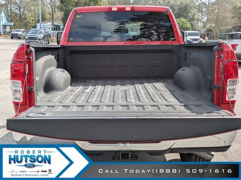 Used 2024 RAM 2500 Big Horn w/ Bed Utility Group image 11