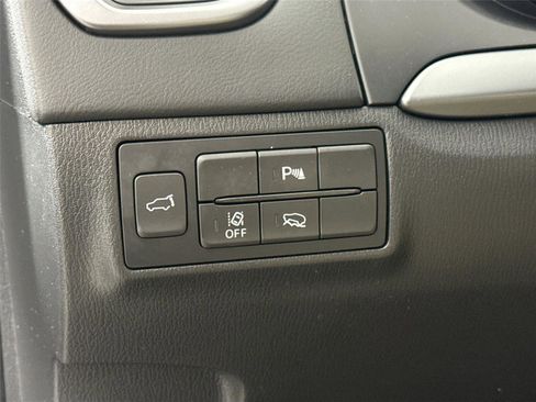 Certified 2022 MAZDA CX-9 Touring w/ Touring Premium Package image 14