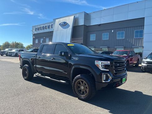 Used 2021 GMC Sierra 1500 AT4 w/ Technology Package AWD/4WD image 9