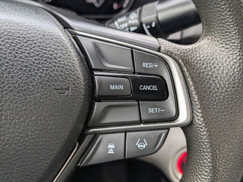 Used 2018 Honda Accord LX image 24