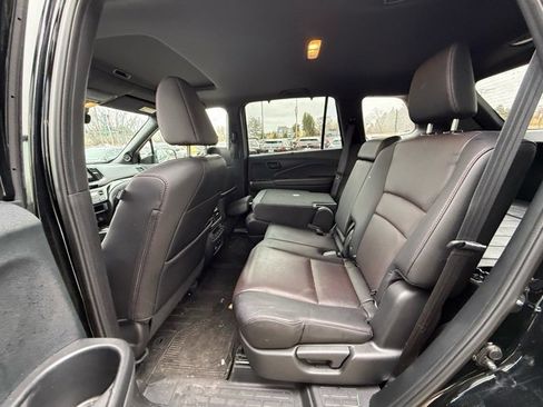 Used 2024 Honda Passport Black Edition image 5