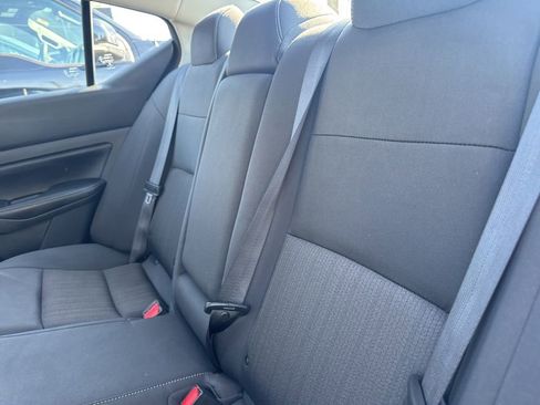 Used 2024 Nissan Altima 2.5 SV image 25