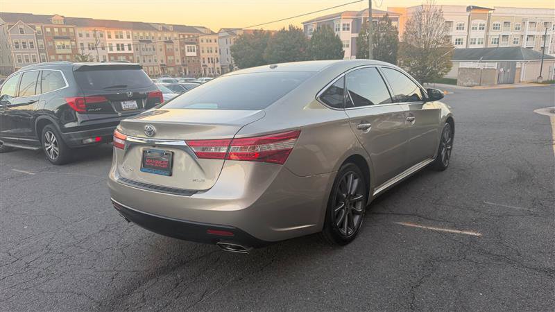 Used 2014 Toyota Avalon XLE Touring FWD image 10