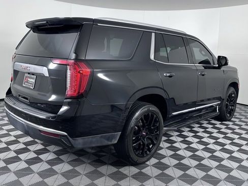 Used 2022 GMC Yukon SLT w/ SLT Luxury Package image 8