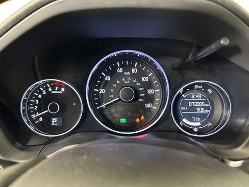 Used 2022 Honda HR-V Sport image 18