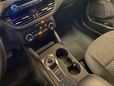 Used 2025 Ford Escape Active image 13