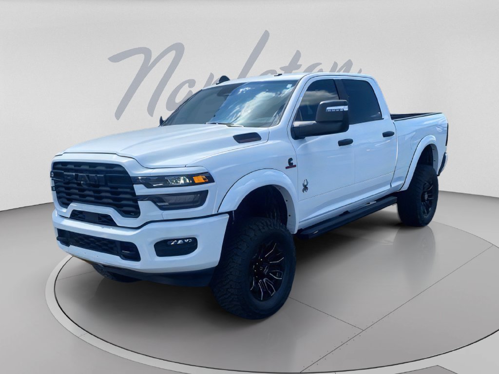 Used 2025 RAM 2500 Big Horn AWD/4WD image 1