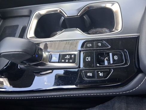 Used 2024 Lexus NX 350 AWD w/ Vision Package image 12