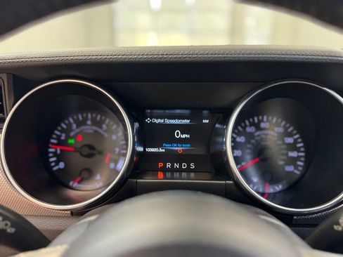Used 2018 Ford Mustang GT RWD image 32