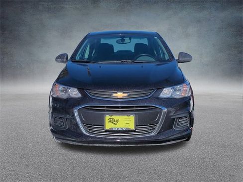Certified 2019 Chevrolet Sonic LT w/ Convenience Package image 4