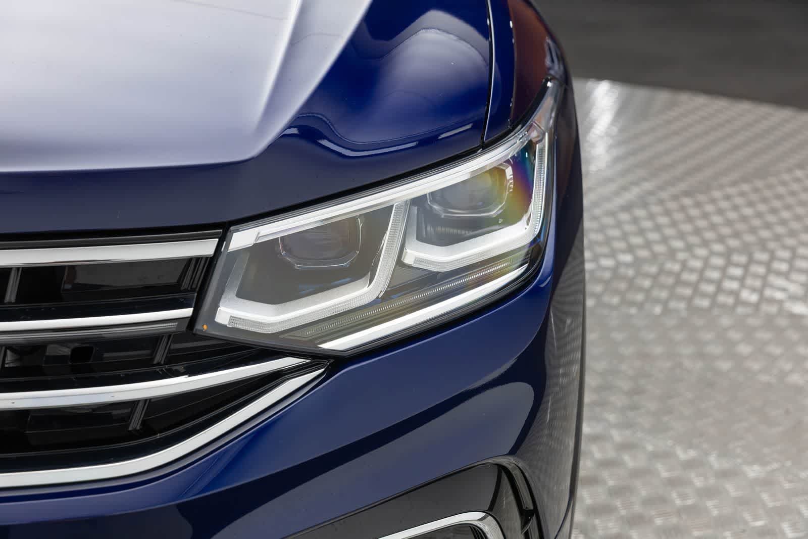 Used 2023 Volkswagen Tiguan SEL R-Line AWD/4WD image 53