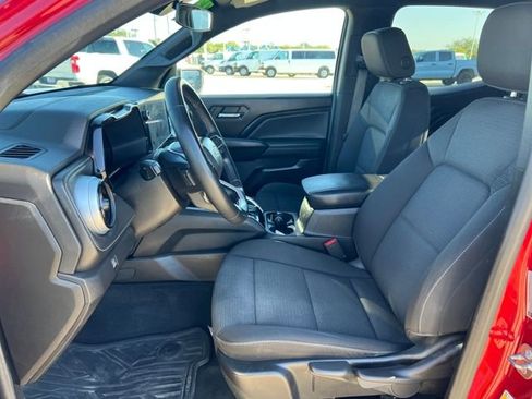 Used 2023 Chevrolet Colorado LT w/ LT Convenience Package image 13