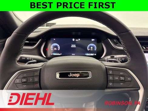 New 2025 Jeep Grand Cherokee L Limited w/ Trailer Tow Package image 28