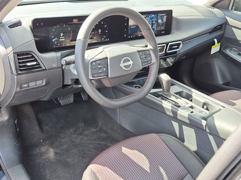 New 2026 Nissan Sentra SR image 11