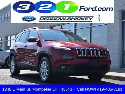 Used 2015 Jeep Cherokee Latitude w/ Cold Weather Group AWD/4WD image 1