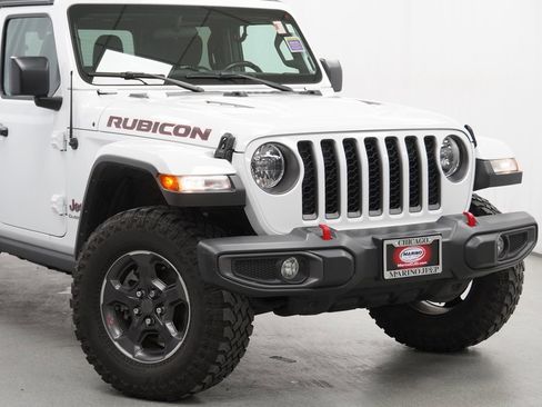 Certified 2021 Jeep Gladiator Rubicon w/ Cold Weather Group image 3