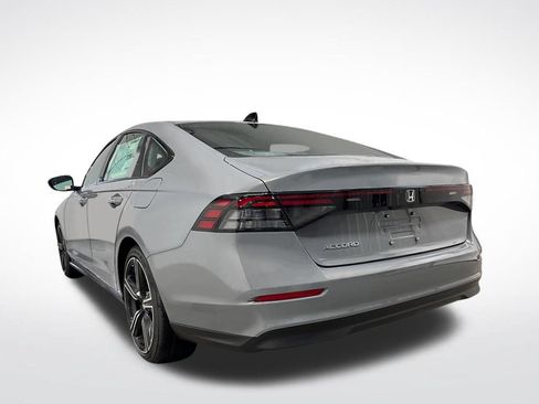 Used 2026 Honda Accord SE image 3