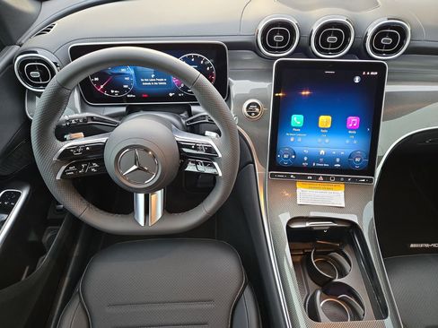 New 2026 Mercedes-Benz GLC 300 image 14