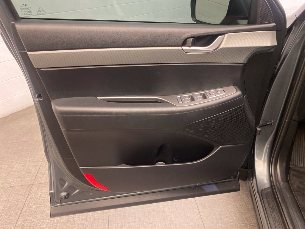 Used 2023 Hyundai Palisade SEL w/ Cargo Package FWD image 20