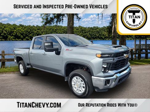 Used 2025 Chevrolet Silverado 3500 LT AWD/4WD image 1