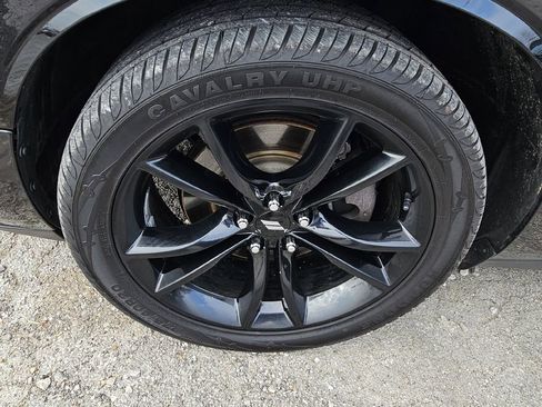 Used 2018 Dodge Challenger R/T w/ Blacktop Package image 21