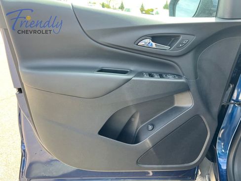 Used 2022 Chevrolet Equinox LT AWD/4WD image 14
