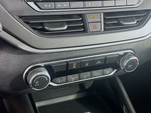 Used 2024 Nissan Altima 2.5 SR image 22