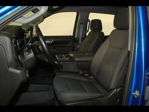 Used 2023 Chevrolet Silverado 1500 LT w/ Protection Package image 25