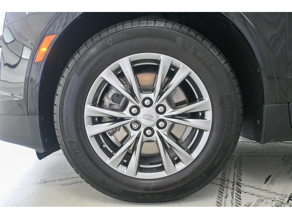 Used 2023 Cadillac XT5 Premium Luxury FWD image 23