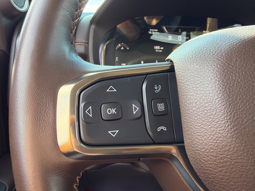 Used 2025 RAM 2500 Limited AWD/4WD image 8