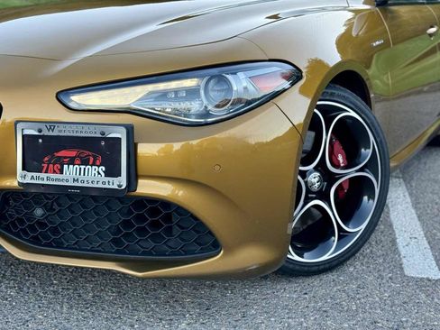 Used 2023 Alfa Romeo Giulia Veloce image 10