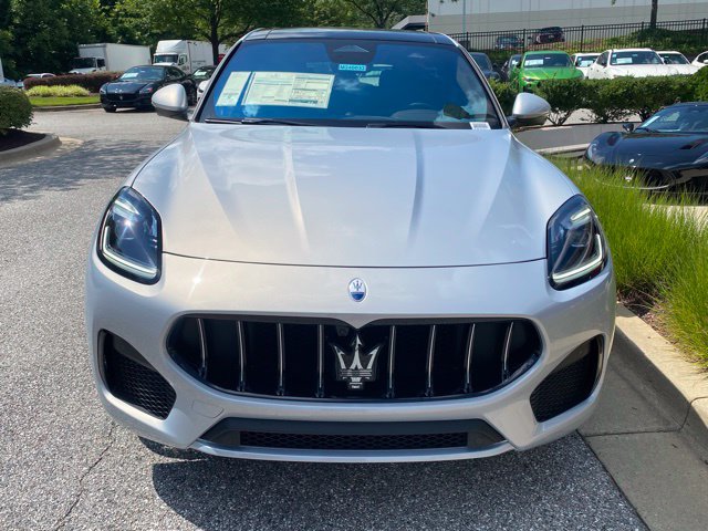 Used 2024 Maserati Grecale GT AWD/4WD image 3