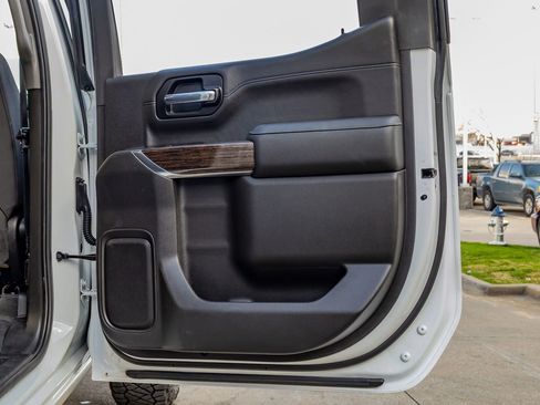 Used 2022 GMC Sierra 1500 Elevation w/ Driver Alert Package I image 38