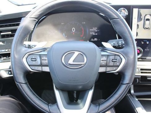 Used 2025 Lexus RX 350 Premium w/ Accessory Package (Z1) FWD image 16