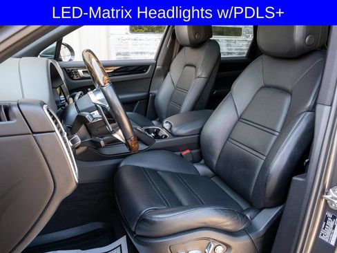 Used 2019 Porsche Cayenne AWD/4WD image 14