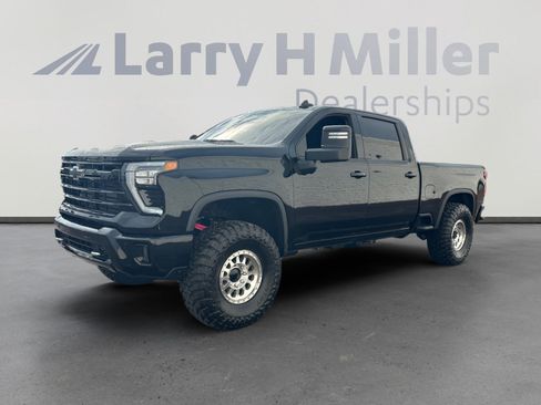 Used 2026 Chevrolet Silverado 2500 LTZ w/ Trail Boss Package image 1