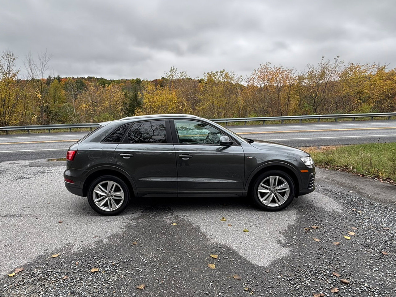 Used 2018 Audi Q3 2.0T Premium AWD/4WD image 6