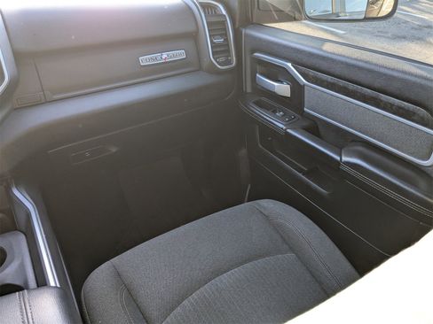 Used 2019 RAM 2500 Lone Star w/ Night Edition image 16