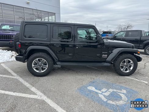 Used 2021 Jeep Wrangler Unlimited Sahara image 30