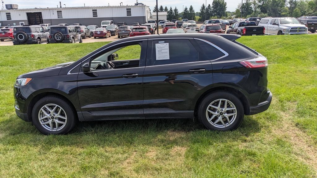 Certified 2023 Ford Edge SEL w/ Convenience Package AWD/4WD image 6