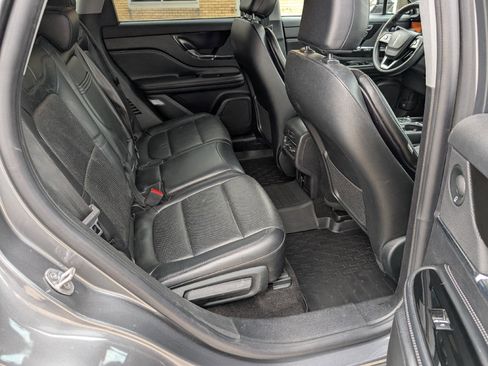 Used 2022 Lincoln Corsair Reserve w/ Equipment Group 201A image 17