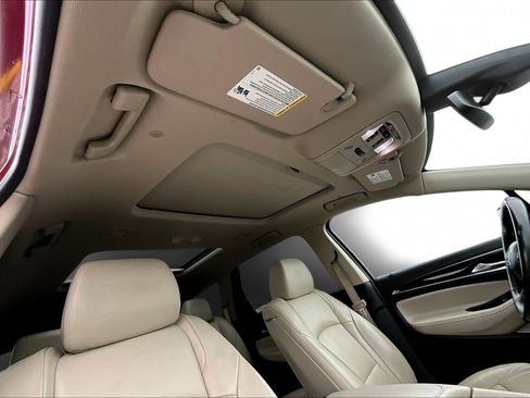 Used 2020 Buick Enclave Premium w/ Sun and Sites Package image 29