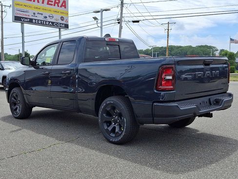 New 2026 RAM 1500 Express AWD/4WD image 3