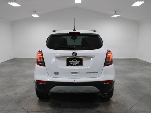 Used 2019 Buick Encore Essence image 8